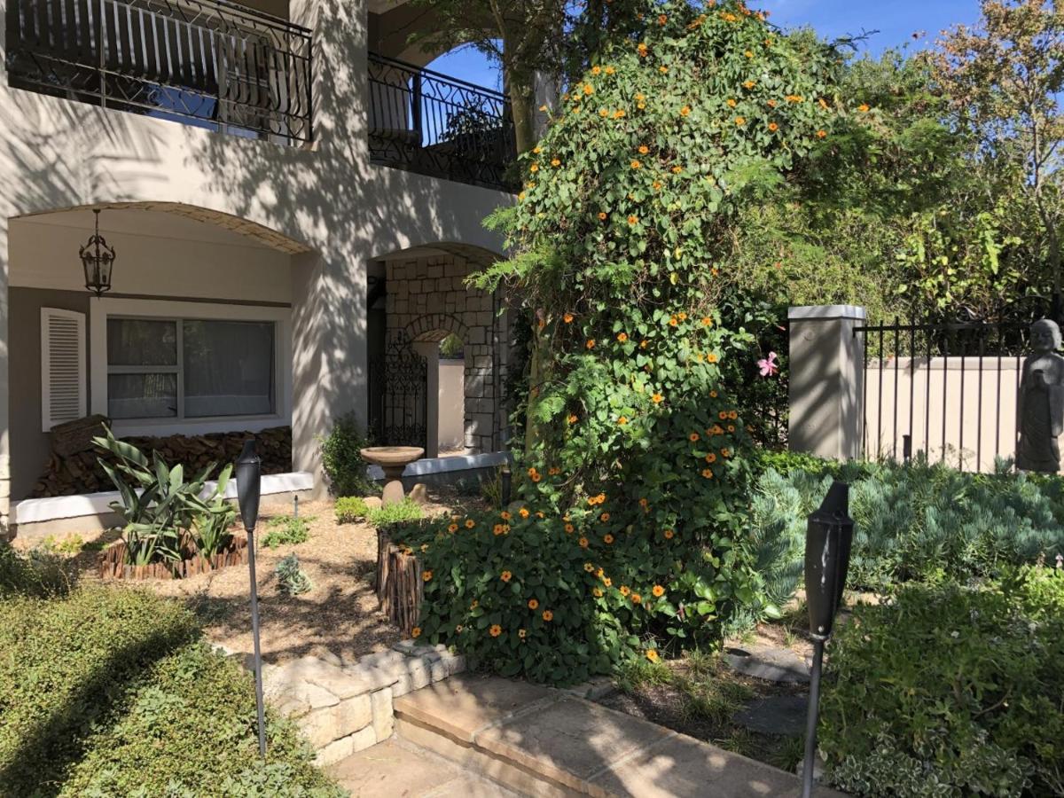 African Palm Cottage And Guesthouse Durbanville Exterior foto