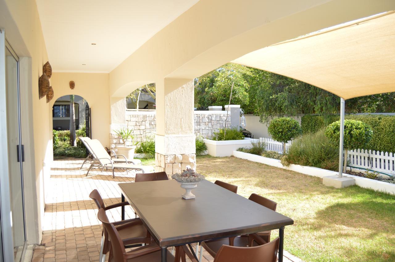 African Palm Cottage And Guesthouse Durbanville Exterior foto