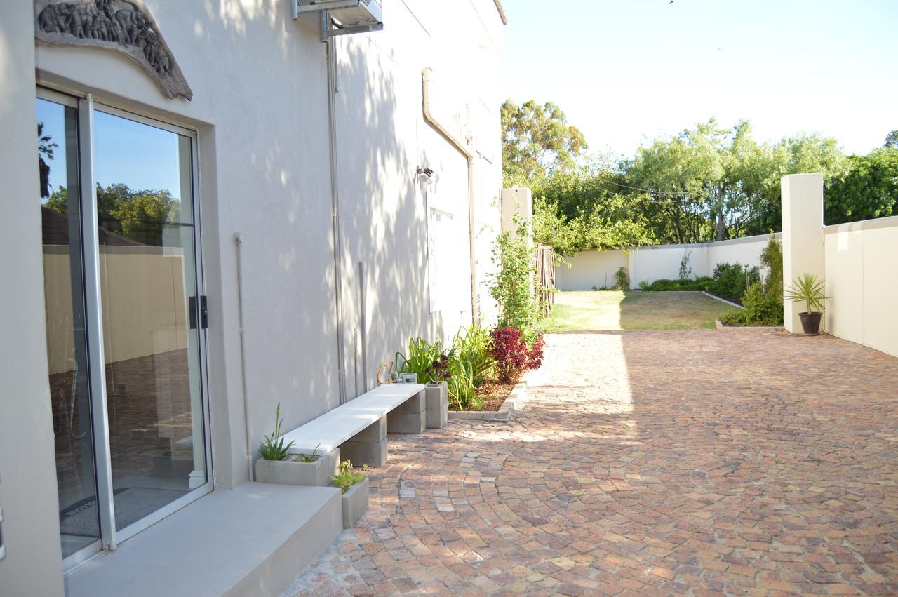 African Palm Cottage And Guesthouse Durbanville Exterior foto
