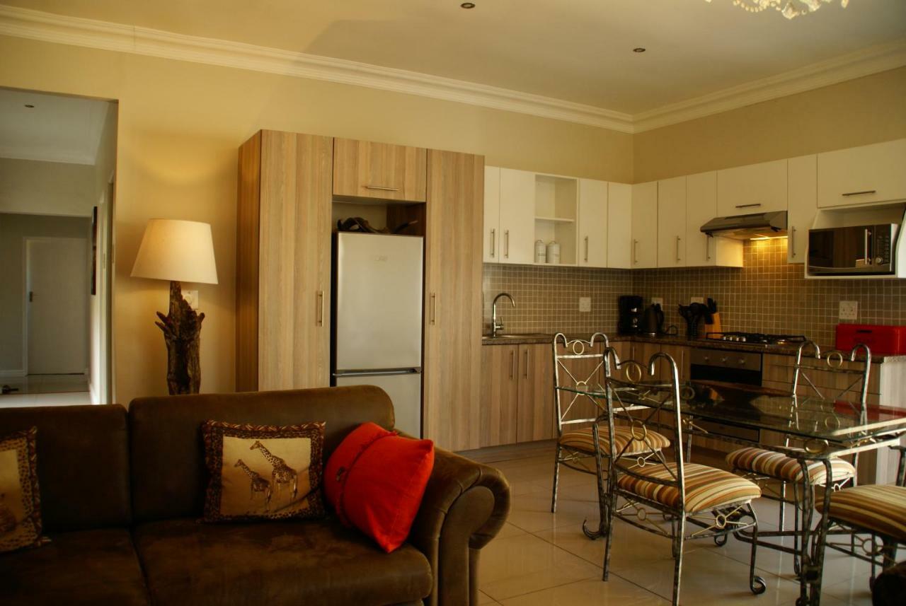 African Palm Cottage And Guesthouse Durbanville Exterior foto